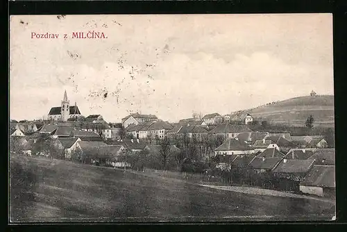 AK Milcin, Stadtpanorama, Blick zur Kirche
