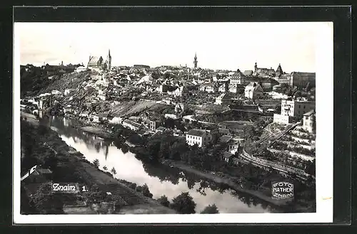 AK Znaim a. Thaya, Blick ü ber den Fluss auf die gesamte Stadt