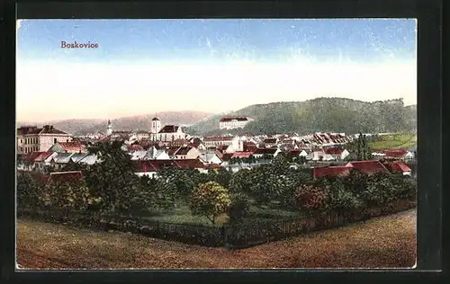 AK Boskovice, Generalansicht der Stadt, Blick zum Schloss