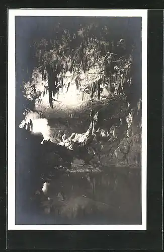 AK Trieste, R.R. Grotte di Postumia Presso Trieste, La Grotta Nera, Höhle