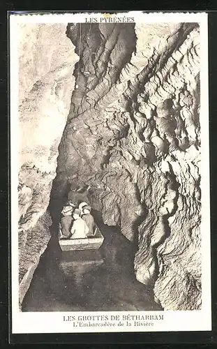 AK Betharram, Les Pyrenees, Les Grottes, L`Embarcadere de la Riviere, Bootsfahrt in der Höhle