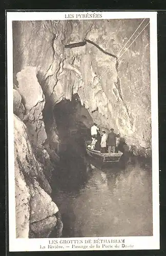 AK Betharram, Les Pyrenees, Les Grottes, Passage de la Porte de Dante, Höhle