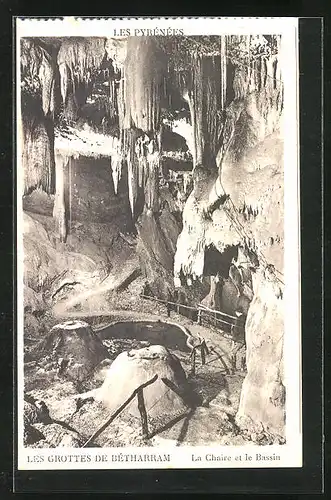 AK Betharram, Les Pyrenees, Les Grottes, La Chaire et le Bassin, der Weg durch die Höhle