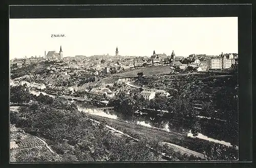 AK Znaim, Panoramablick auf die Stadt