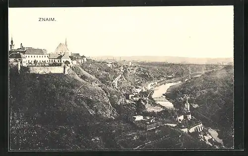 AK Znaim, Blick vom Berg auf die Stadt