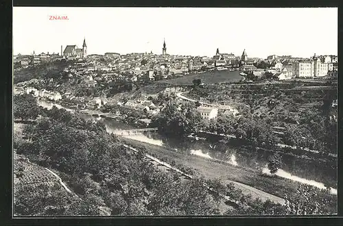 AK Znaim, Panoramablick auf die Stadt
