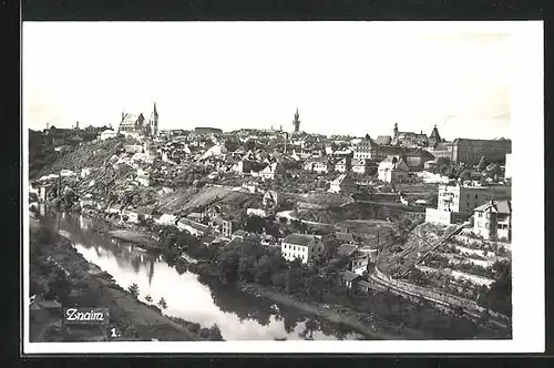 AK Znaim, Panoramablick auf die Stadt