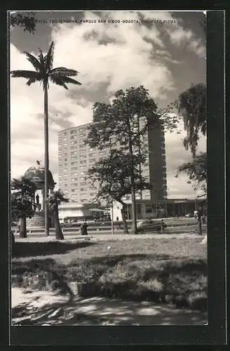 AK San Diego-Bogota, Hotel Tequendama, Parque