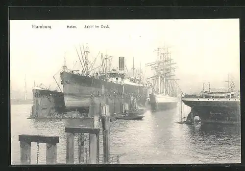 AK Hamburg, Schiff im Dock, Hafenpartie