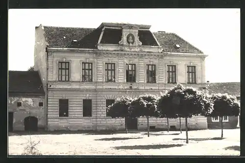 AK Nemcice nad Hanou, Námestí