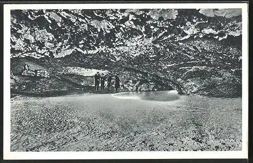 AK Barbarossahöhle im Kyffhäuser, Tanzsaal mit Blick nach dem Barbarossatisch und Stuhl