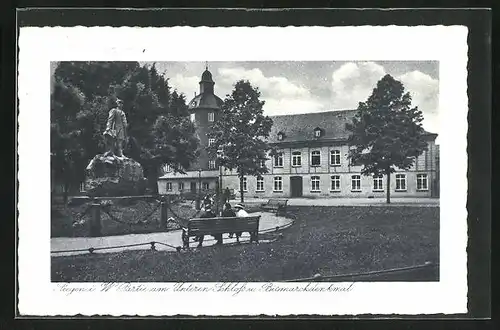 AK Siegen i. W., Partie am Unteren Schloss u. Bismarckdenkmal