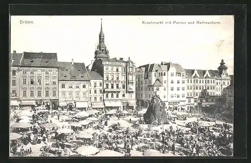 AK Brünn / Brno, Krautmarkt mit Parnas und Rathausturm