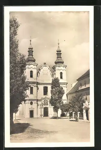 AK Stráznice, Kostel