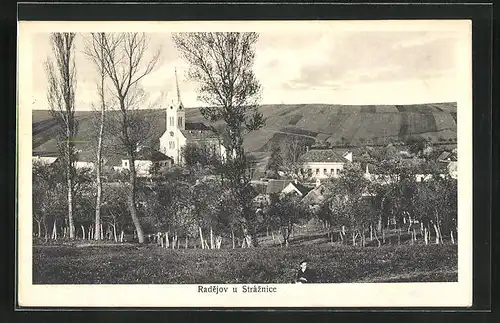 AK Radejov u Straznice, Ortspartie mit Kirche