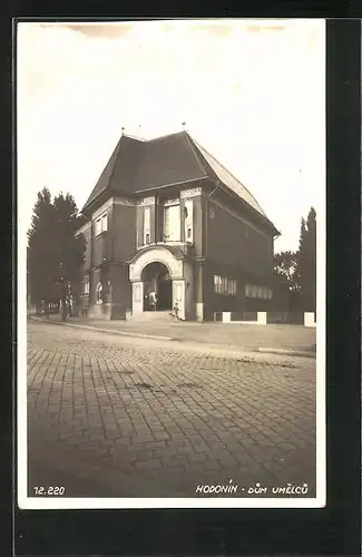 AK Göding / Hodonin, Dum umelcu