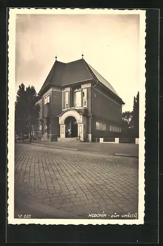 AK Göding / Hodonin, Dum umelcu