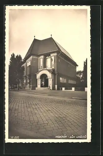 AK Göding / Hodonin, Dum umelcu