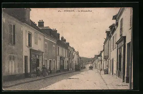 AK Etréchy, La Grande-Rue