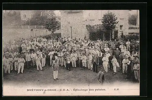 AK Brétigny-sur-Orge, Épluchage des patates