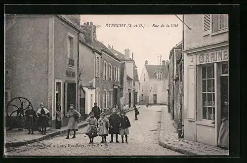 AK Étréchy, Rue de la Cité, Strassenpartie