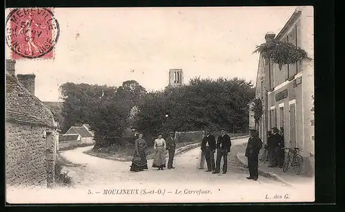 AK Moulineux, Le Carrefour