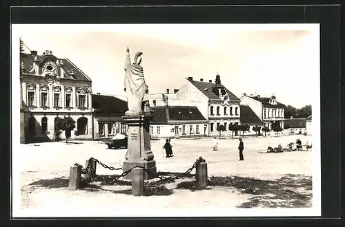 AK Stráznice, Namesti