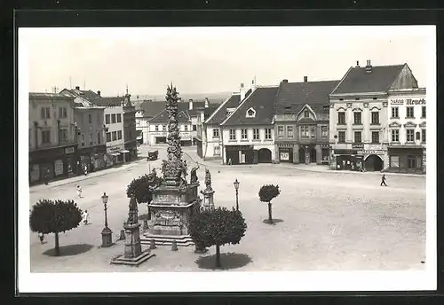 AK Wischau / Vyskov, Namesti, Obchod, Pomnik