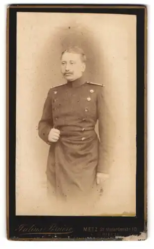 Fotografie Julius Bruère, Metz, St. Medardenstrasse 10, Gestandener Soldat in Uniform