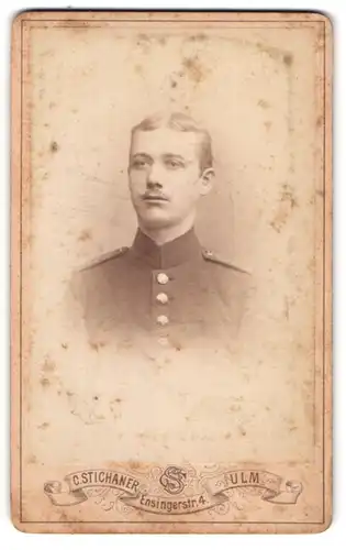 Fotografie C. Stichaner, Ulm a. D., Ensingerstrasse 4, Junger Soldat in Uniform