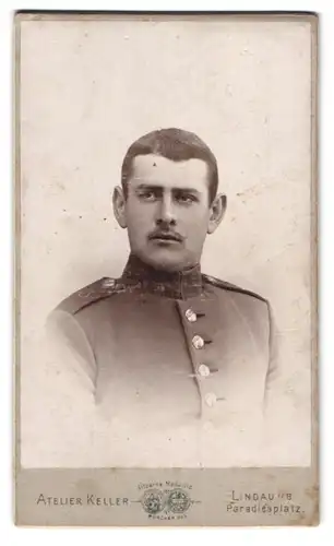 Fotografie Atelier Keller, Lindau i. B., Paradiesplatz, Junger Soldat in Uniform, Inf. Rgt. 3