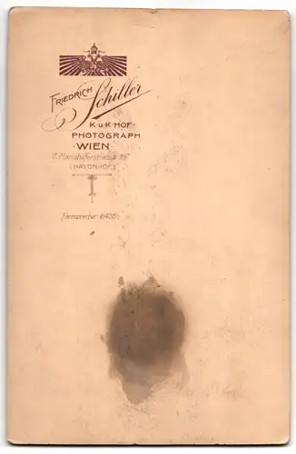 Fotografie Friedrich Schiller, Wien, Mariahilferstrasse 107, Portrait eleganter Herr mit Oberlippenbart