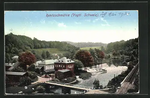 AK Rentzschmühle /Vogtl. Schweiz, Uferpartie mit Brücke