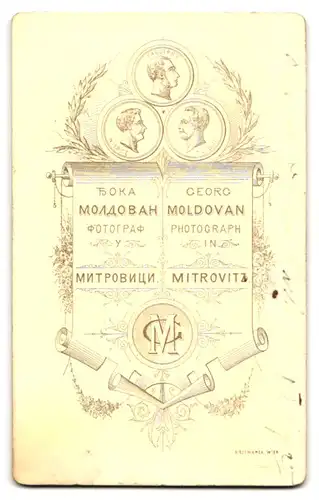 Fotografie Georg Moldovan, Mitrovitz, Portrait Offizier in Uniform mit Orden & Ordonanzschnur