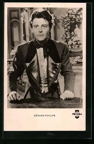 AK Schauspieler Gerard Philipe in Film-Kostüm