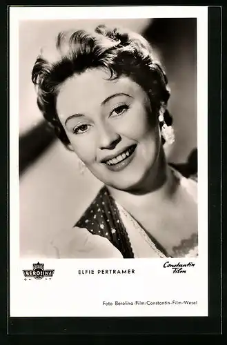 AK Schauspielerin Elfie Pertramer in Ja, ja, die Liebe in Tirol