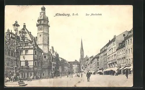 AK Altenburg /S.-A., Marktplatz mit Passanten