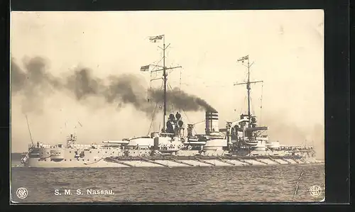 AK Kriegsschiff S. M. S. Nassau in voller Fahrt