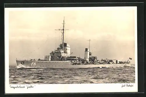 AK Torpedoboot Falke auf welligem Meer