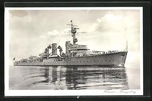 AK Kreuzer Königsberg auf ruhiger See