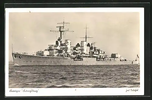 AK Kreuzer Königsberg auf hoher See