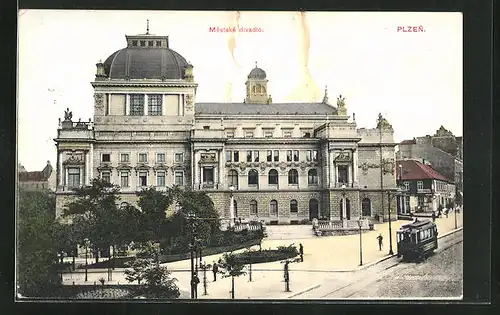 AK Plzen, Mestske divadlo, Strassenbahn