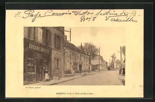 AK Angerville, Rue de Dourdan