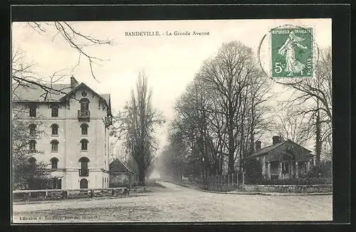 AK Bandevillie, La Grande Avenue