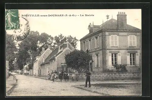 AK Roinville-sous-Dourdan, La Mairie