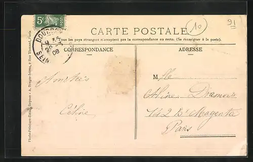 AK Dourdan, Rue Saint-Pierre et rue d`Etampes