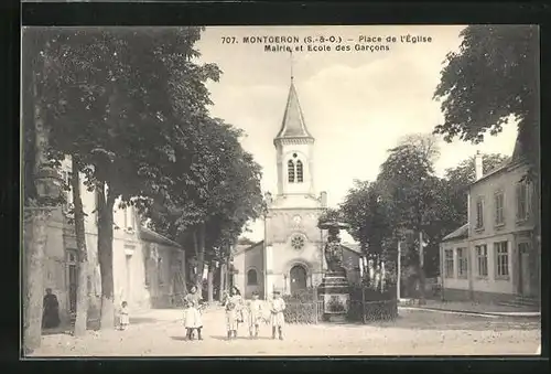 AK Montgeron, Place de l`Église, Mairie et Ecole des Garcons