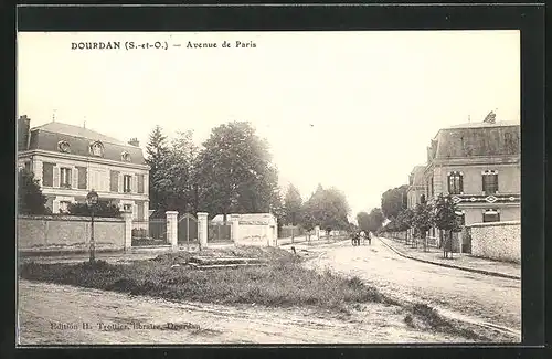 AK Dourdan, Avenue de Paris