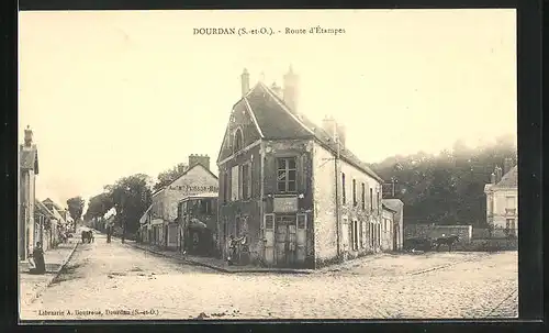 AK Dourdan, Route d`Étampes