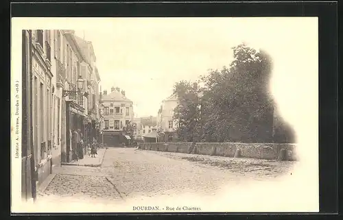 AK Dourdan, Rue de Chartres